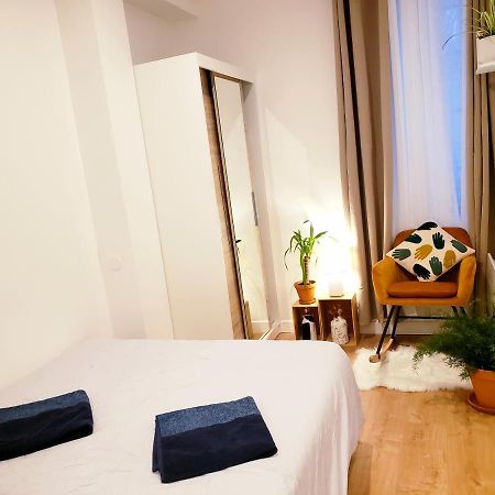 Paris : Appartement D'Exception - Batignolles Luaran gambar