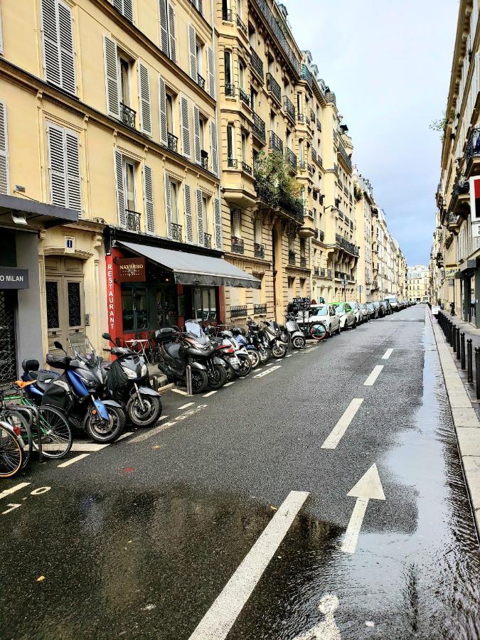 Paris : Appartement D'Exception - Batignolles Luaran gambar
