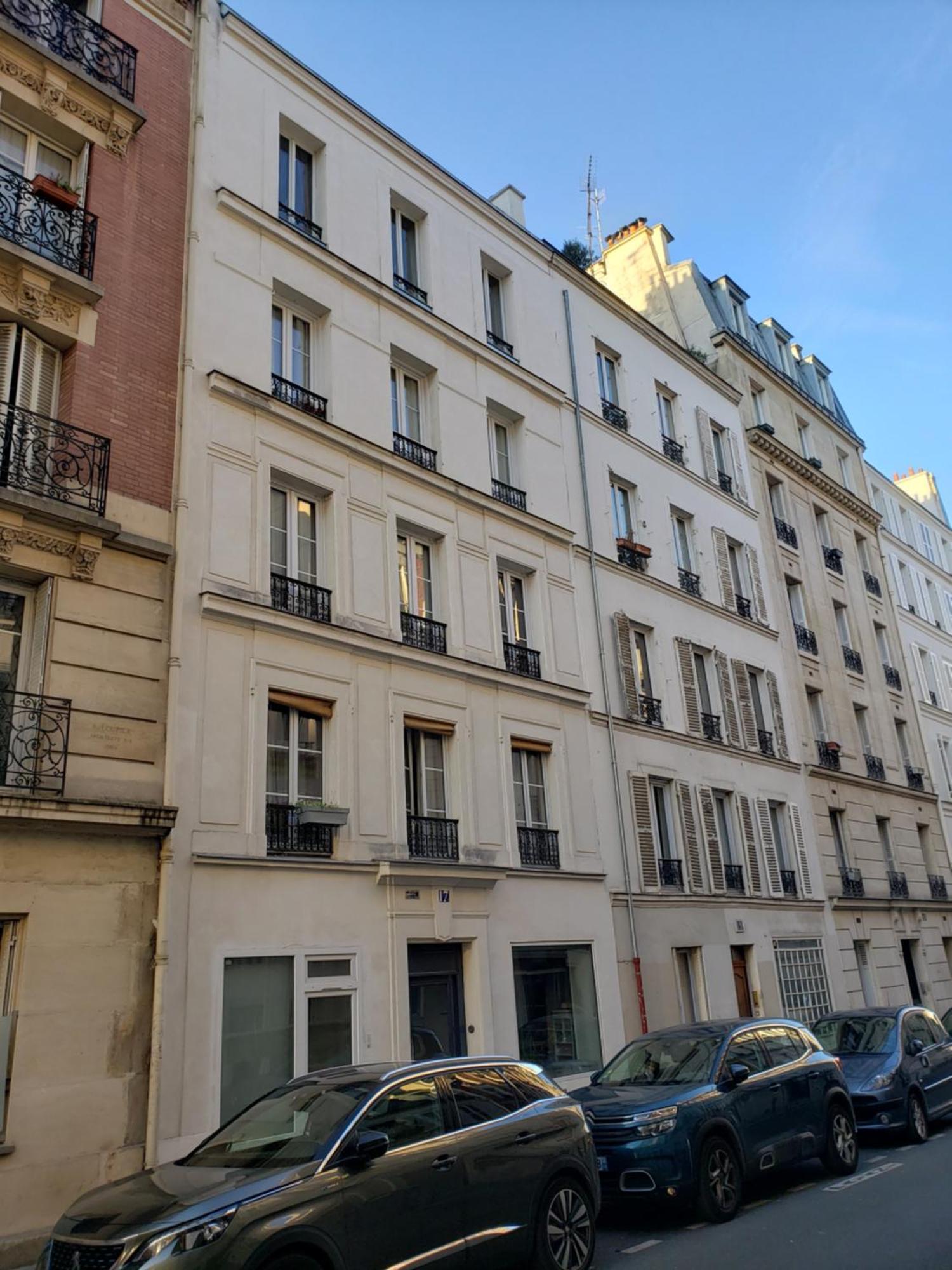 Paris : Appartement D'Exception - Batignolles Bilik gambar